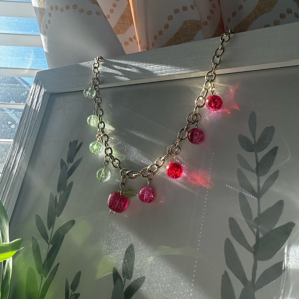 Chic Gold Necklace with Pink and Green Accents